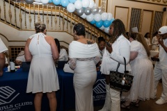 Boys-And-Girl-Club-All-White-Party-038