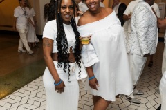 Boys-And-Girl-Club-All-White-Party-103