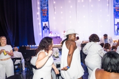 Boys-And-Girl-Club-All-White-Party-276