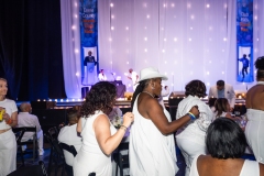 Boys-And-Girl-Club-All-White-Party-277