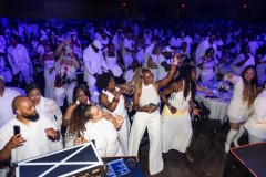 Boys-And-Girl-Club-All-White-Party-348