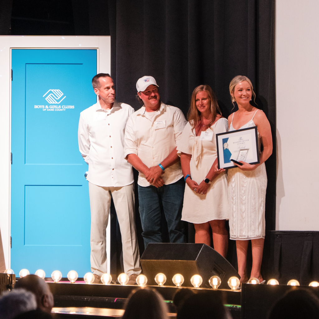 paul-geroCOMM2025_0621_WhiteParty_BGCDC_109_f