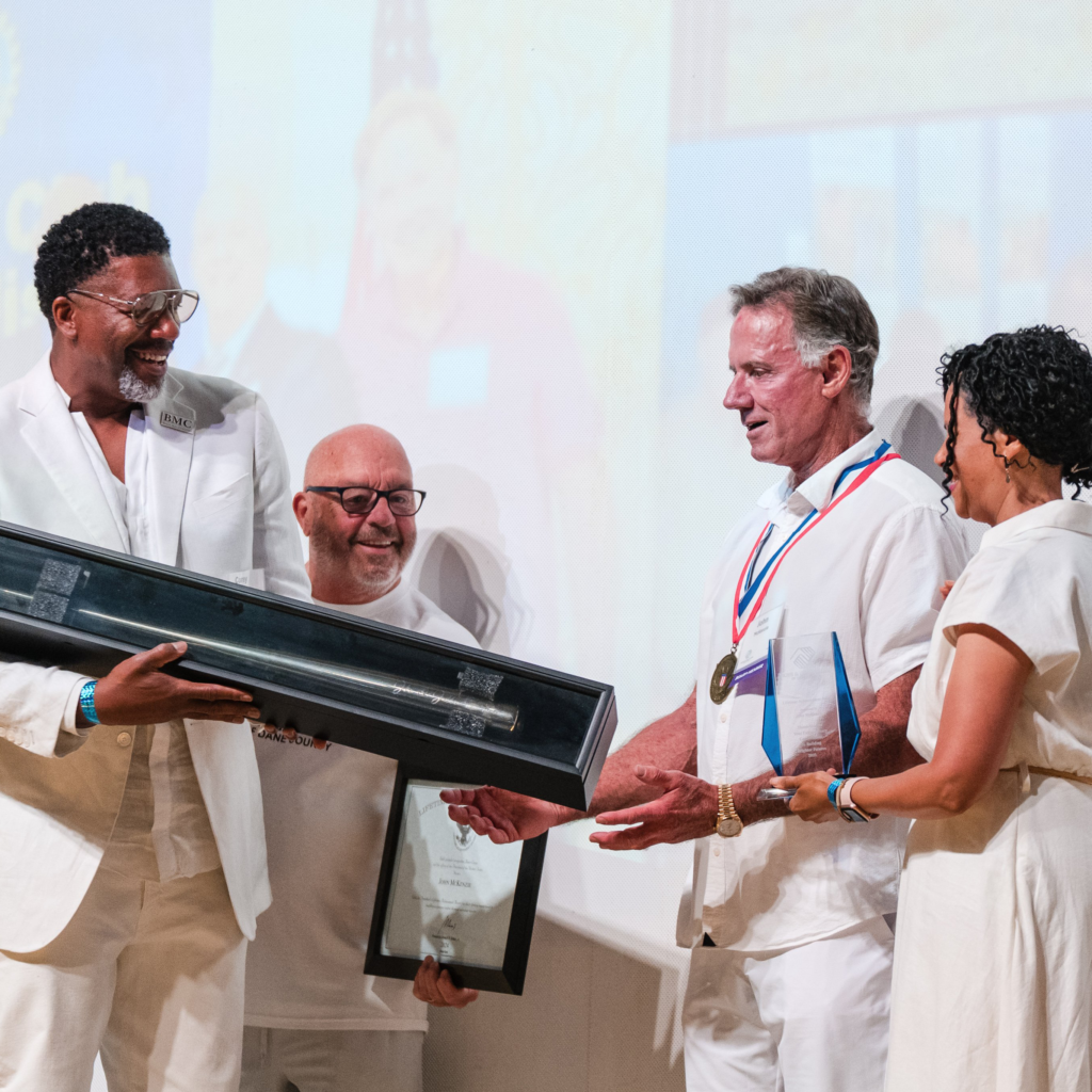 paul-geroCOMM2025_0621_WhiteParty_BGCDC_149_f